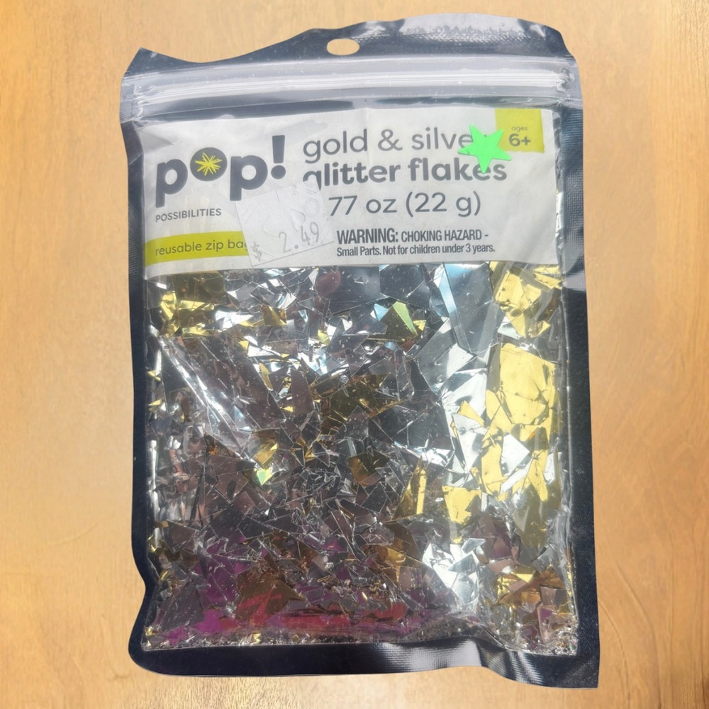 ❤️ $1 Add On Gold and Silver Glitter Flakes x 2
